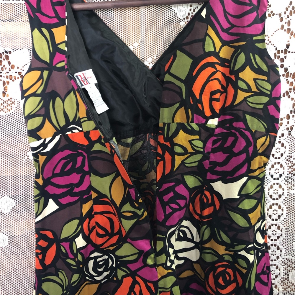 Bold Roses Short Dress - Picture 5 of 5